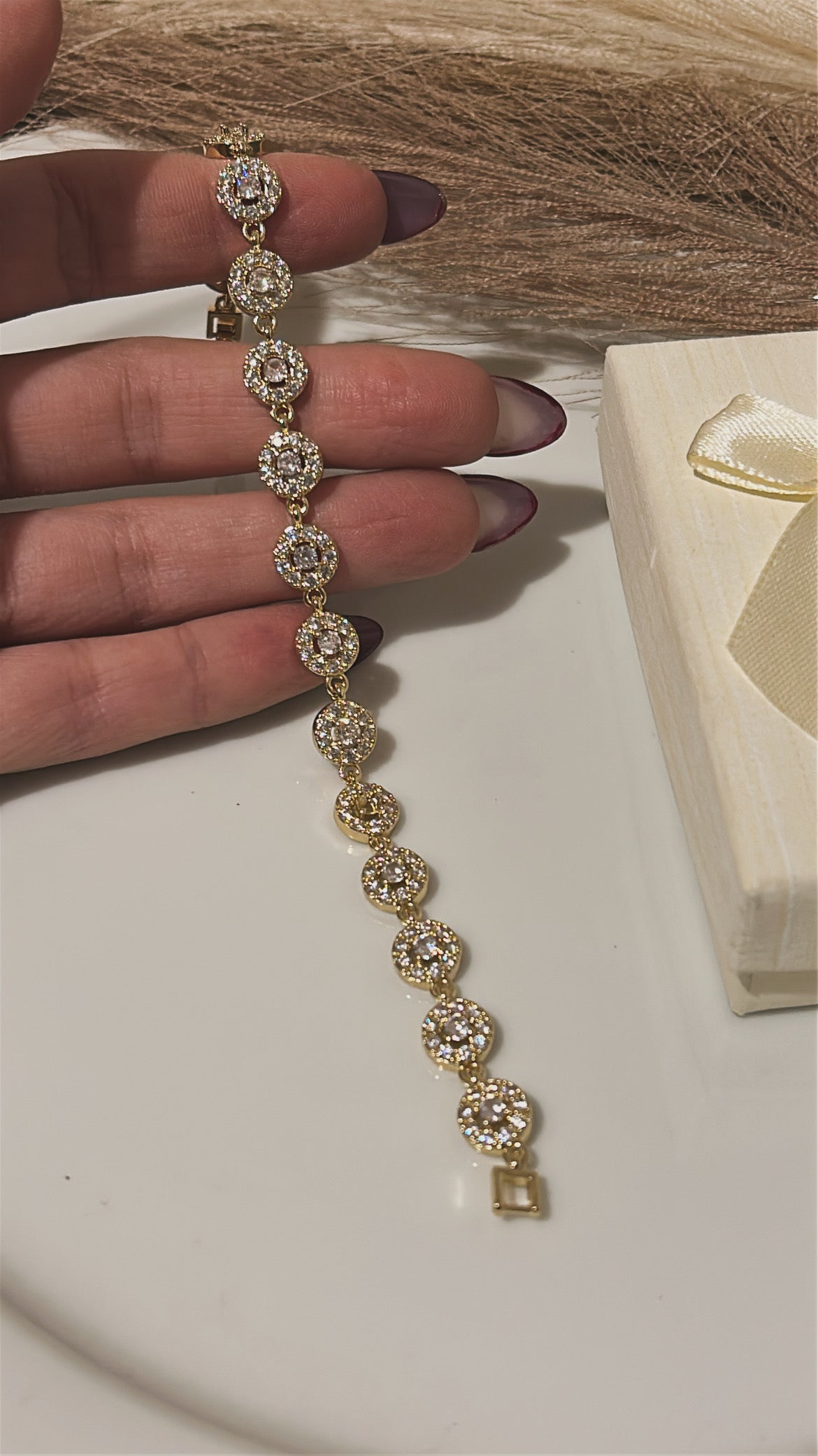 Βραχιόλι famous gold