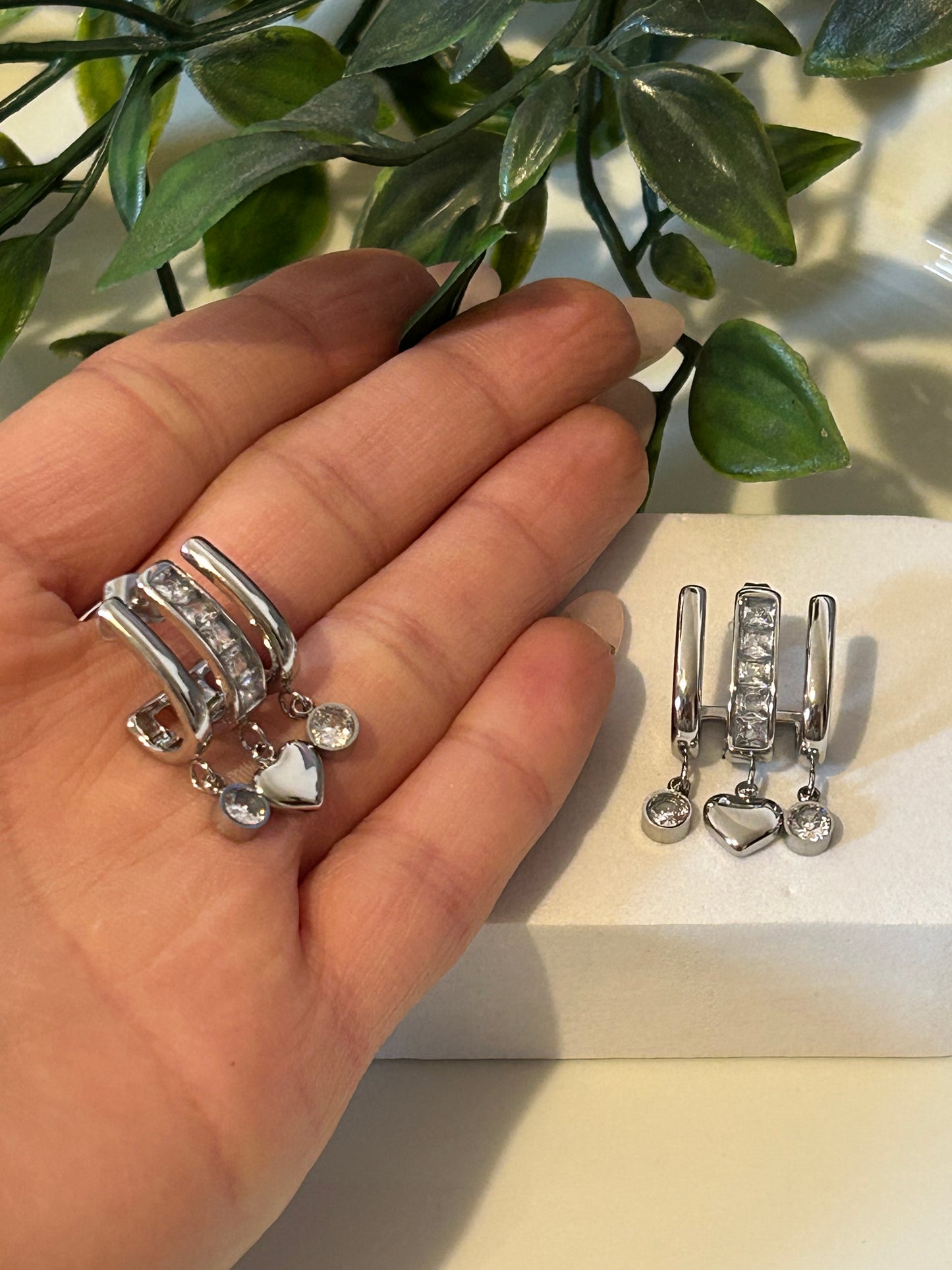Σκουλαρίκι με charms