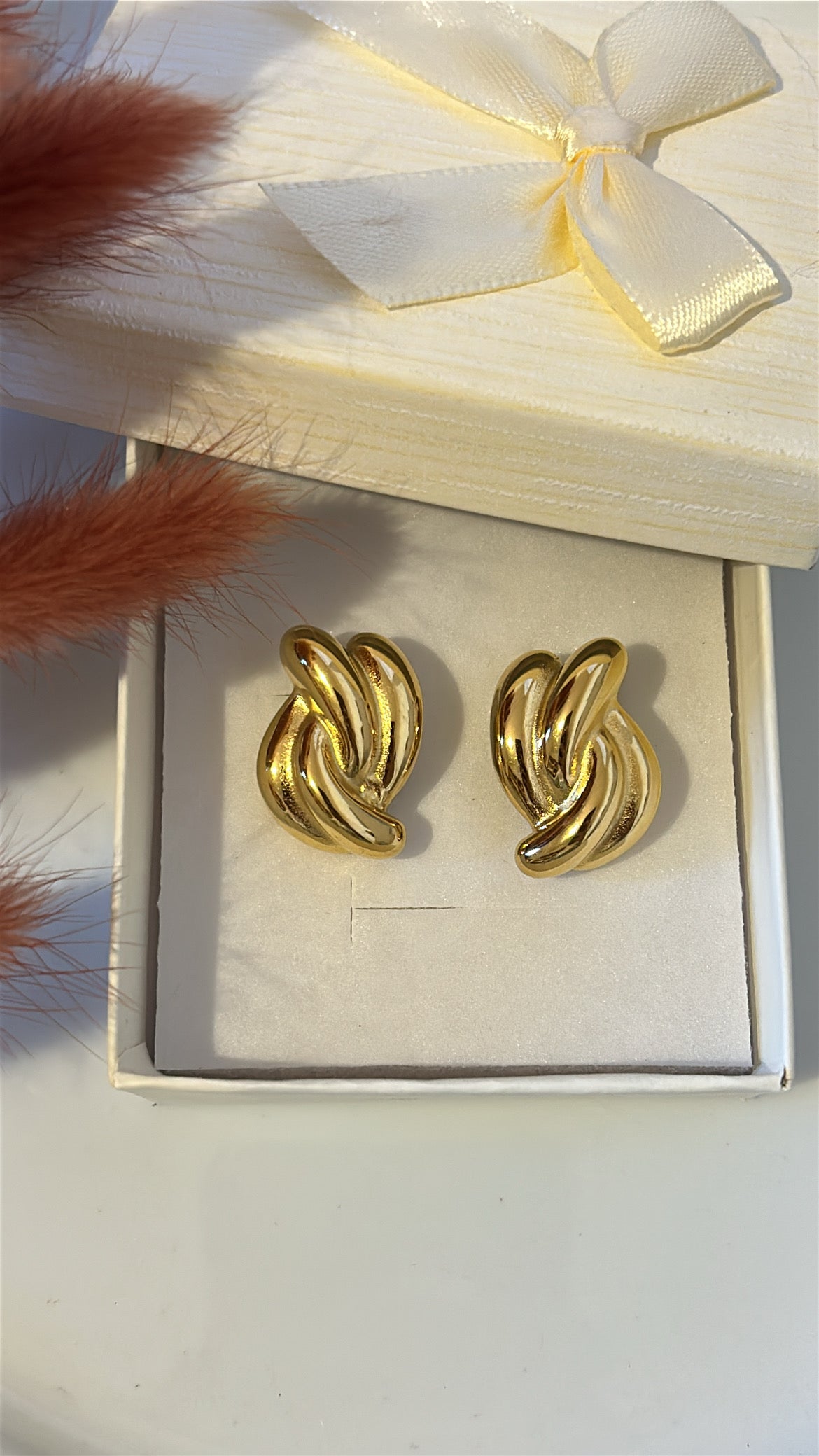 Minimal σκουλαρίκι