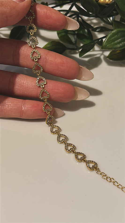 Βραχιόλι καρδιές με strass