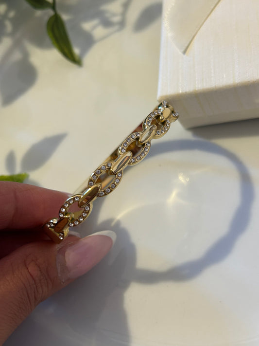 Χειροπέδα με strass