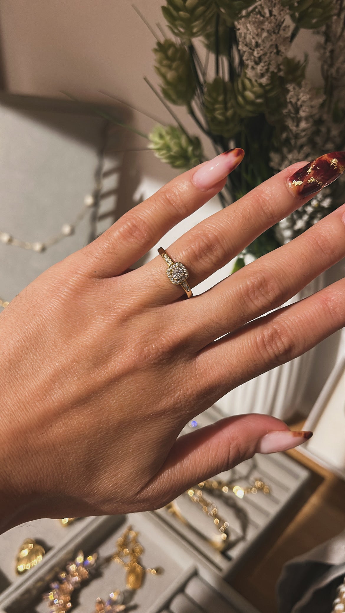 Δαχτυλίδι με διαμαντάκι και strass