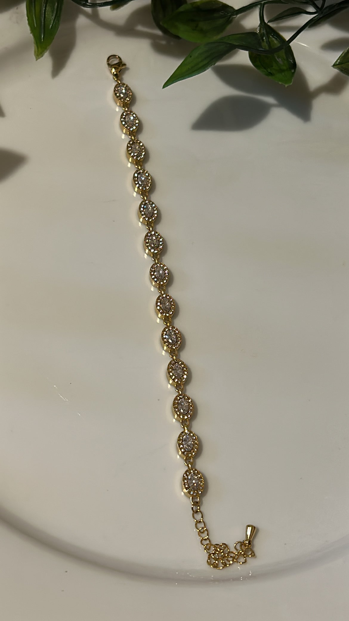 Βραχιόλι με διαμαντάκια ζιργκόν