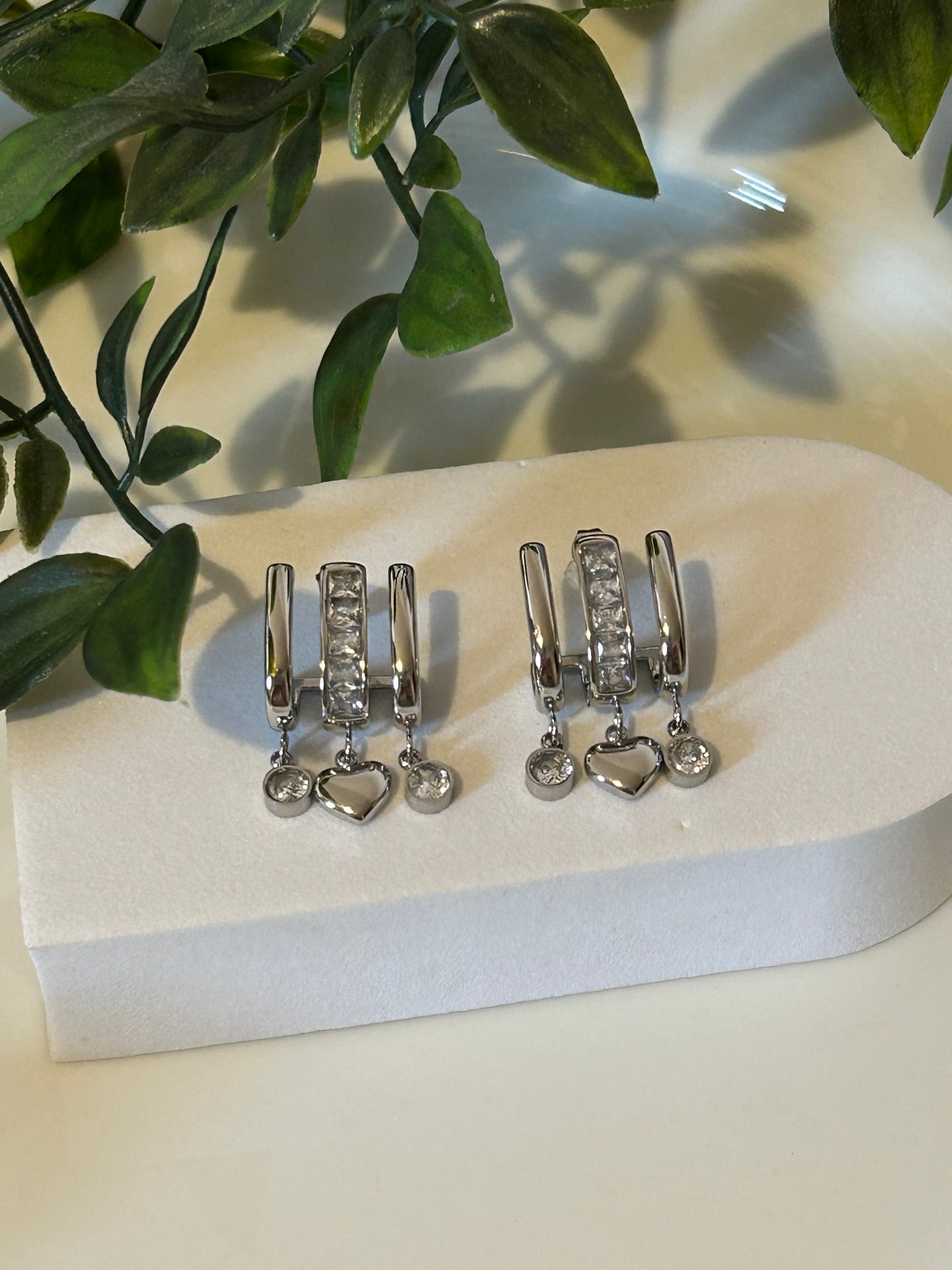 Σκουλαρίκι με charms