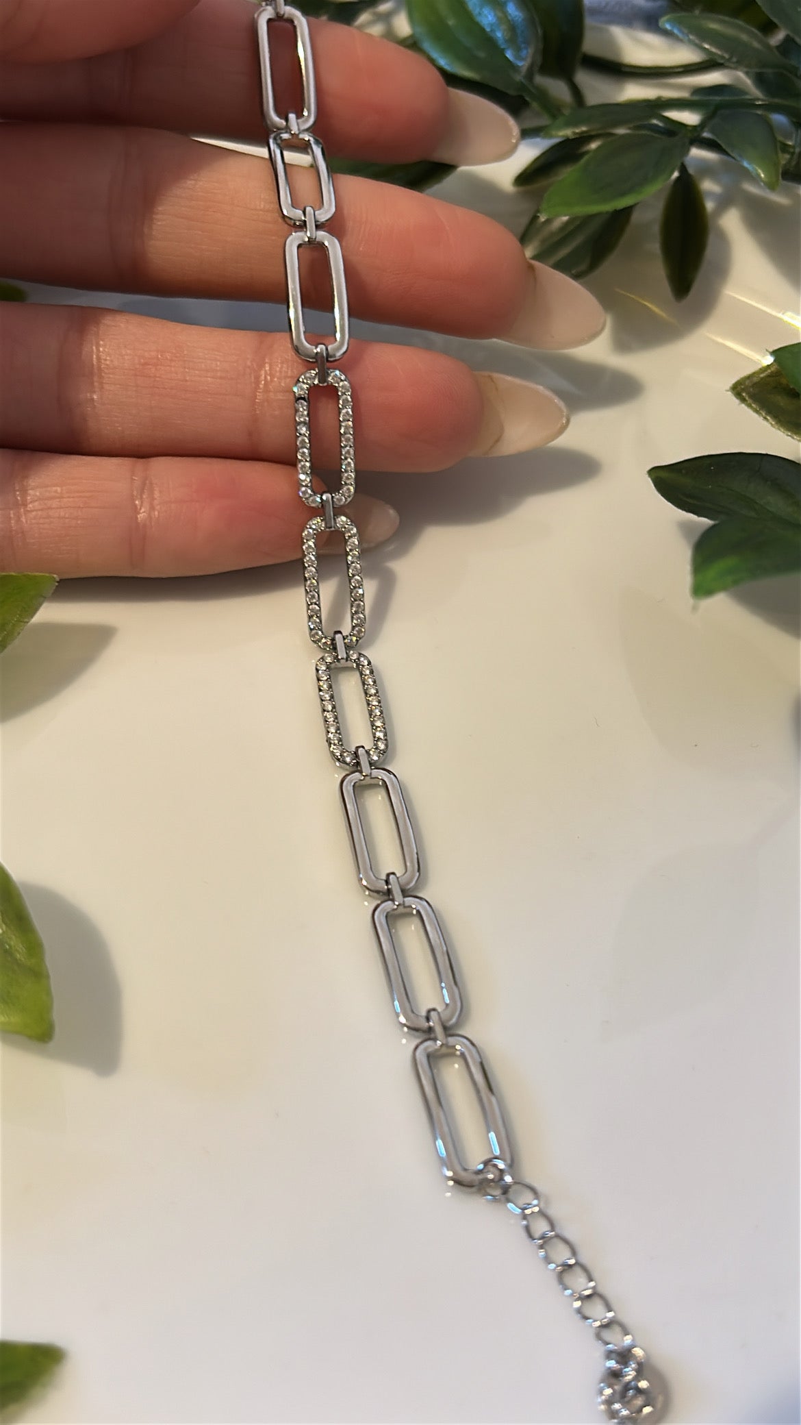 Βραχιόλι αλυσίδα με strass