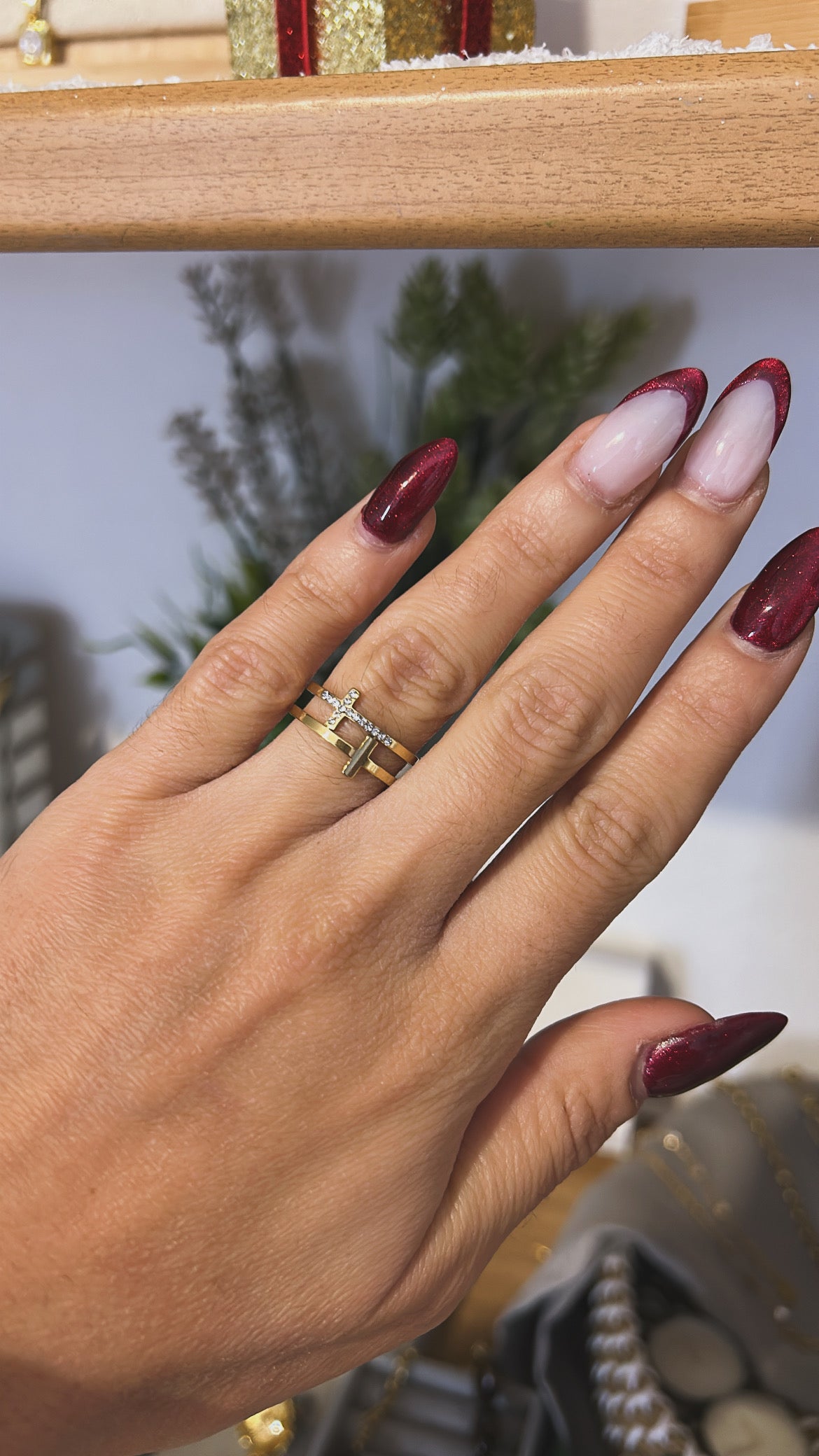 Δαχτυλίδι σταυρός strass