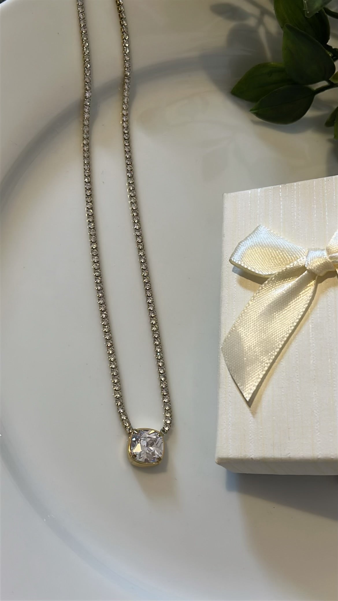 Κολιέ strass με διαμάντι