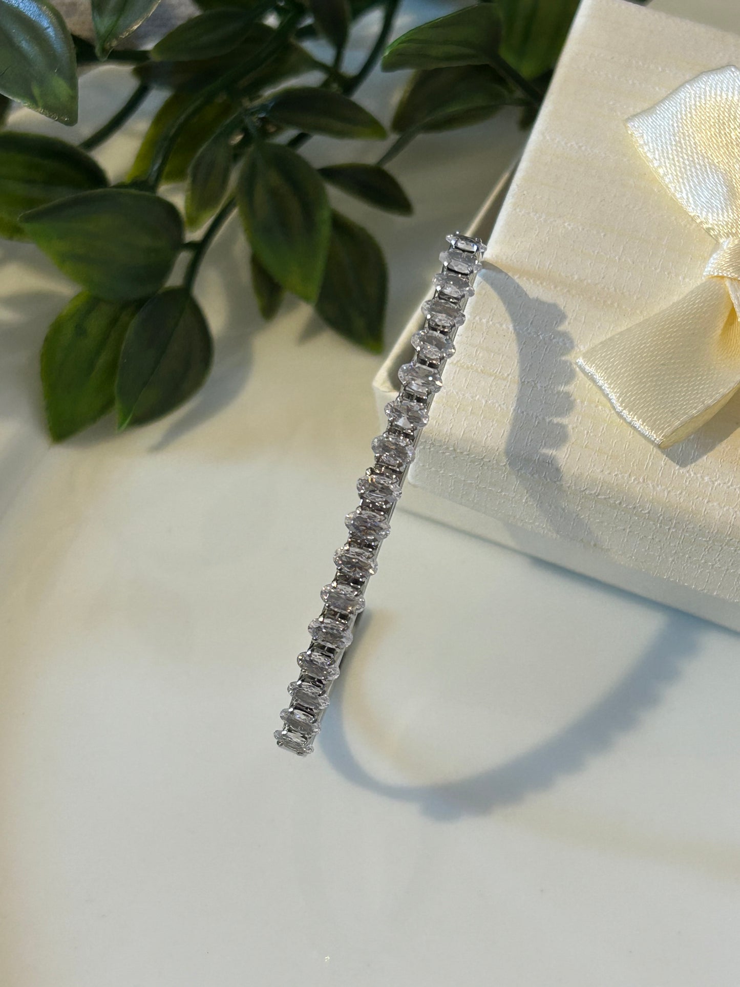 Βέργα με διαμαντάκια