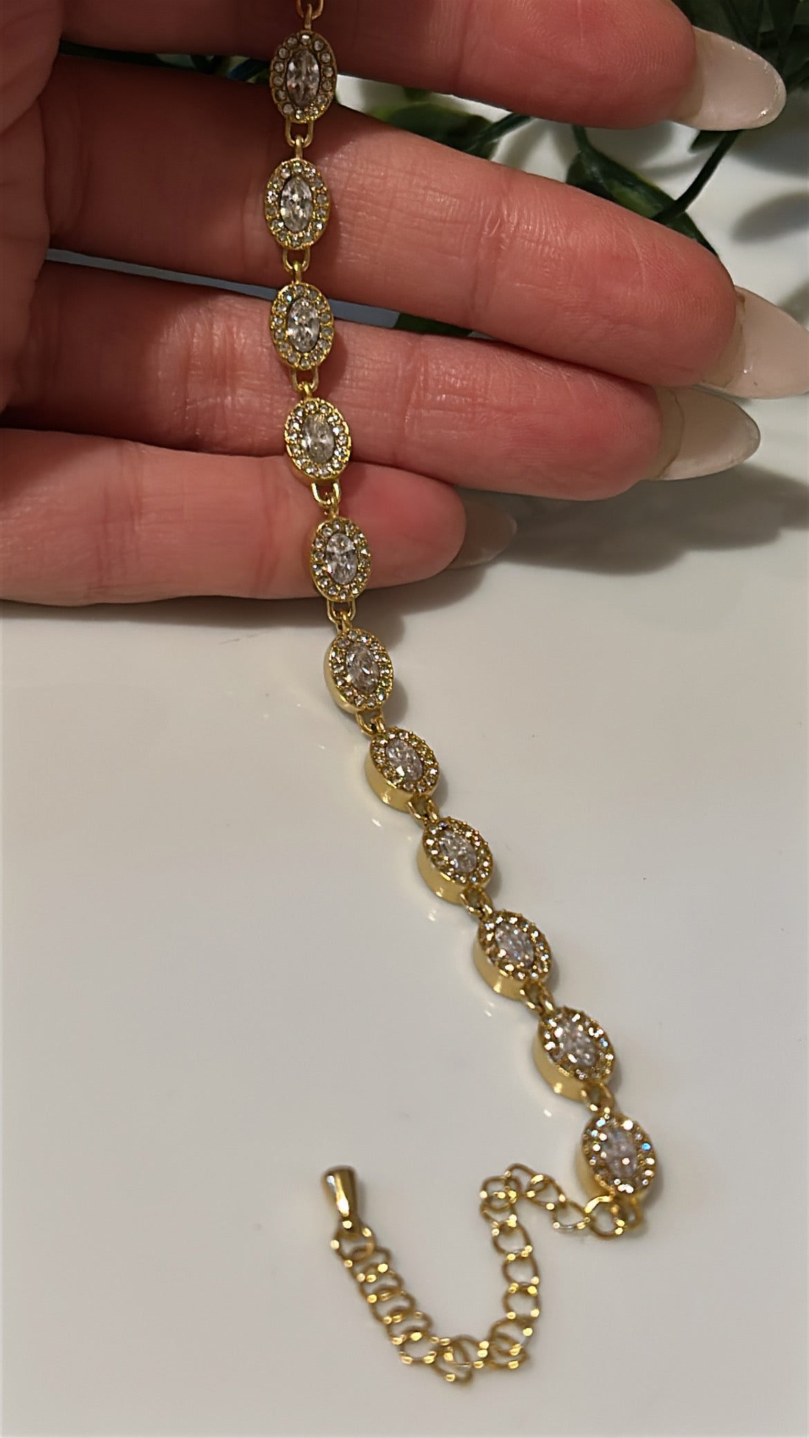 Βραχιόλι με διαμαντάκια ζιργκόν