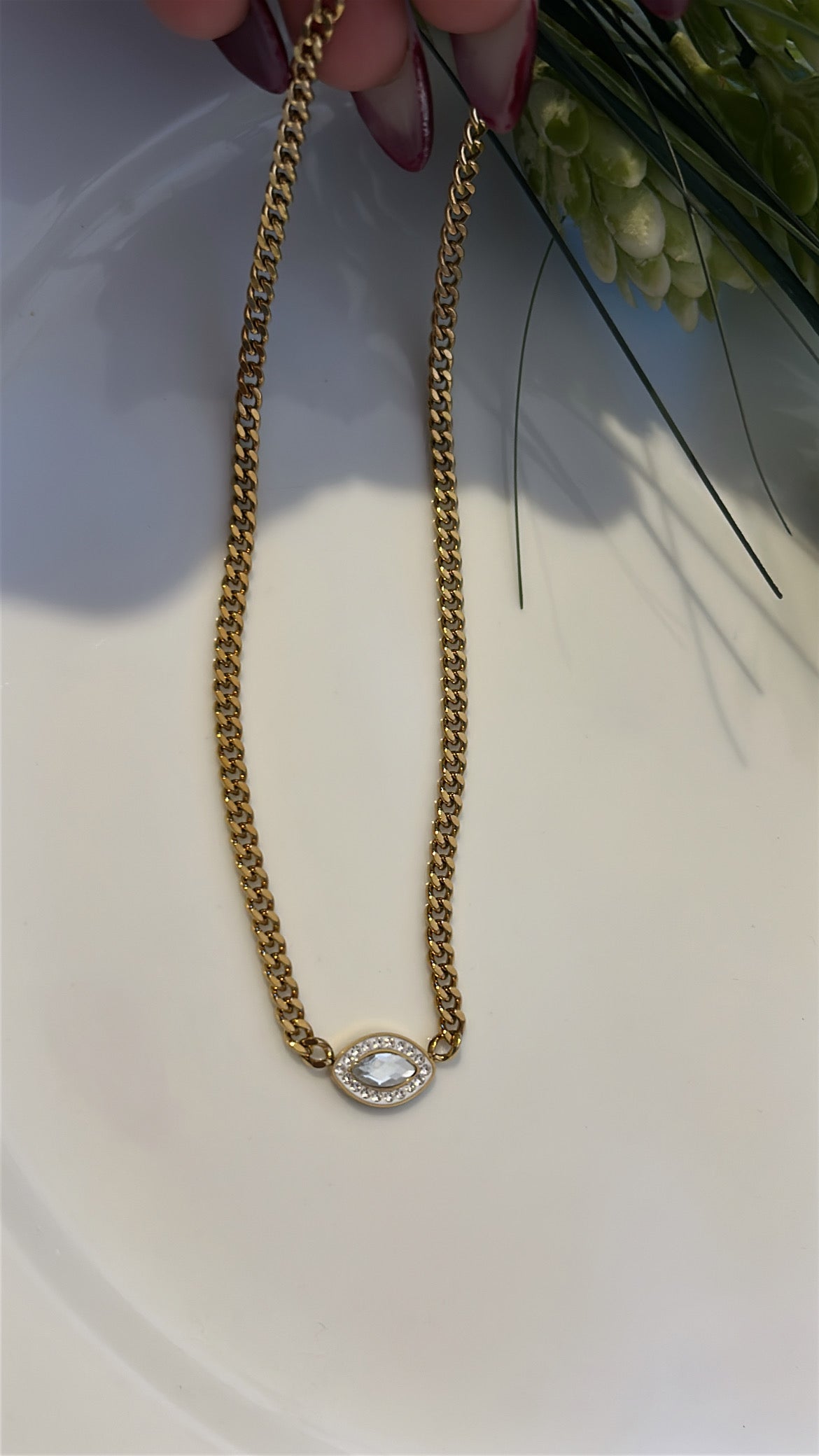 Κολιέ ματάκι με διαμαντάκι