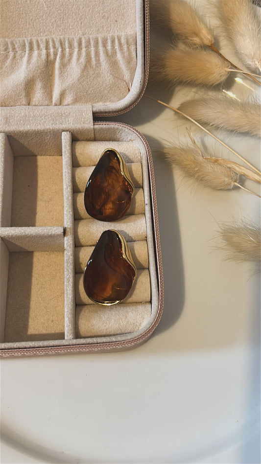 Ιδιαίτερο σκουλαρίκι brown