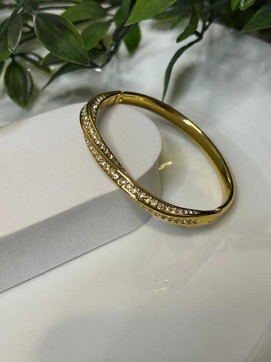 Χειροπέδα ιδιαίτερη με strass