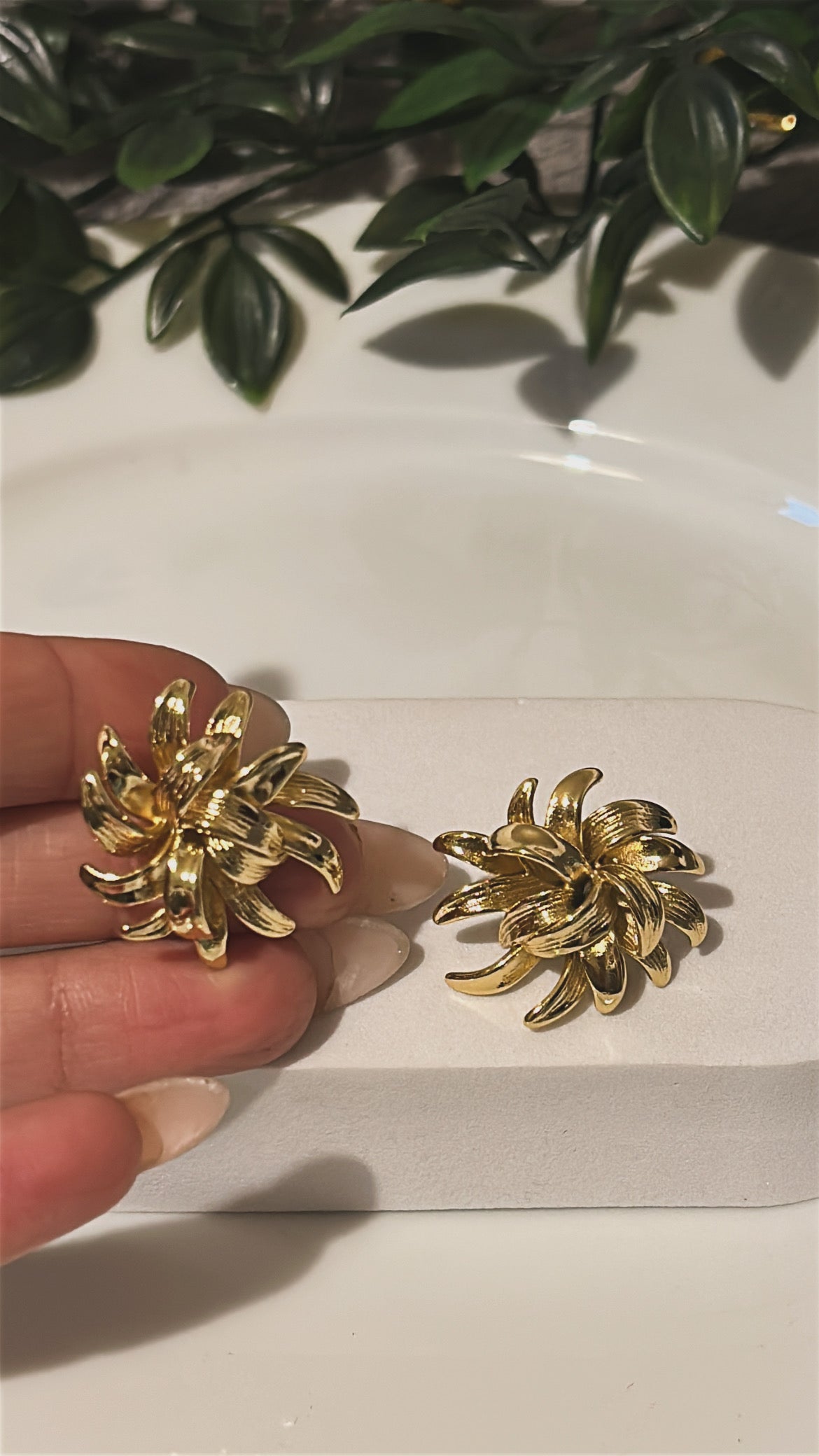 Σκουλαρίκι καρφωτό special flower