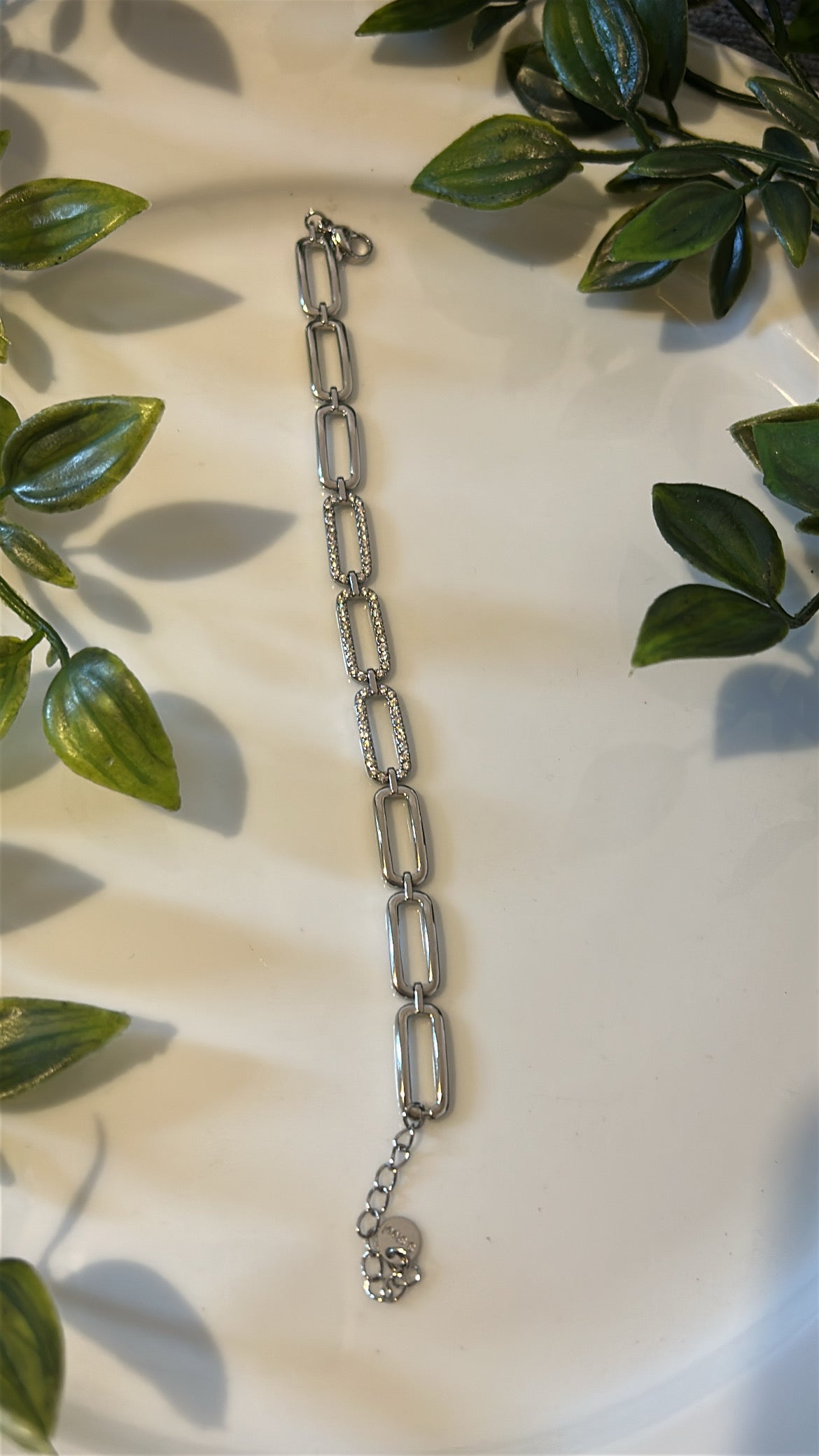 Βραχιόλι αλυσίδα με strass