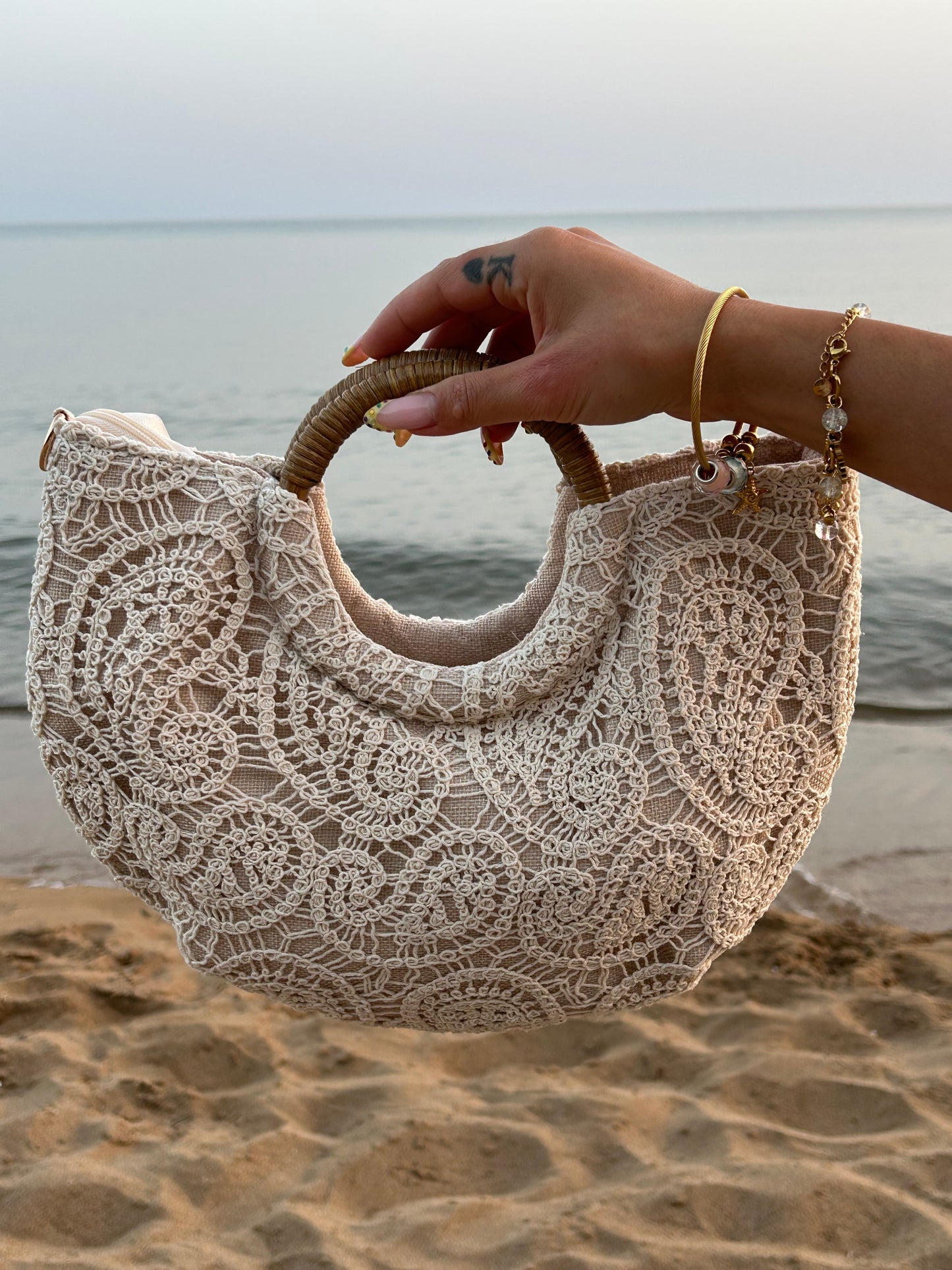 Luna Lace 🌙