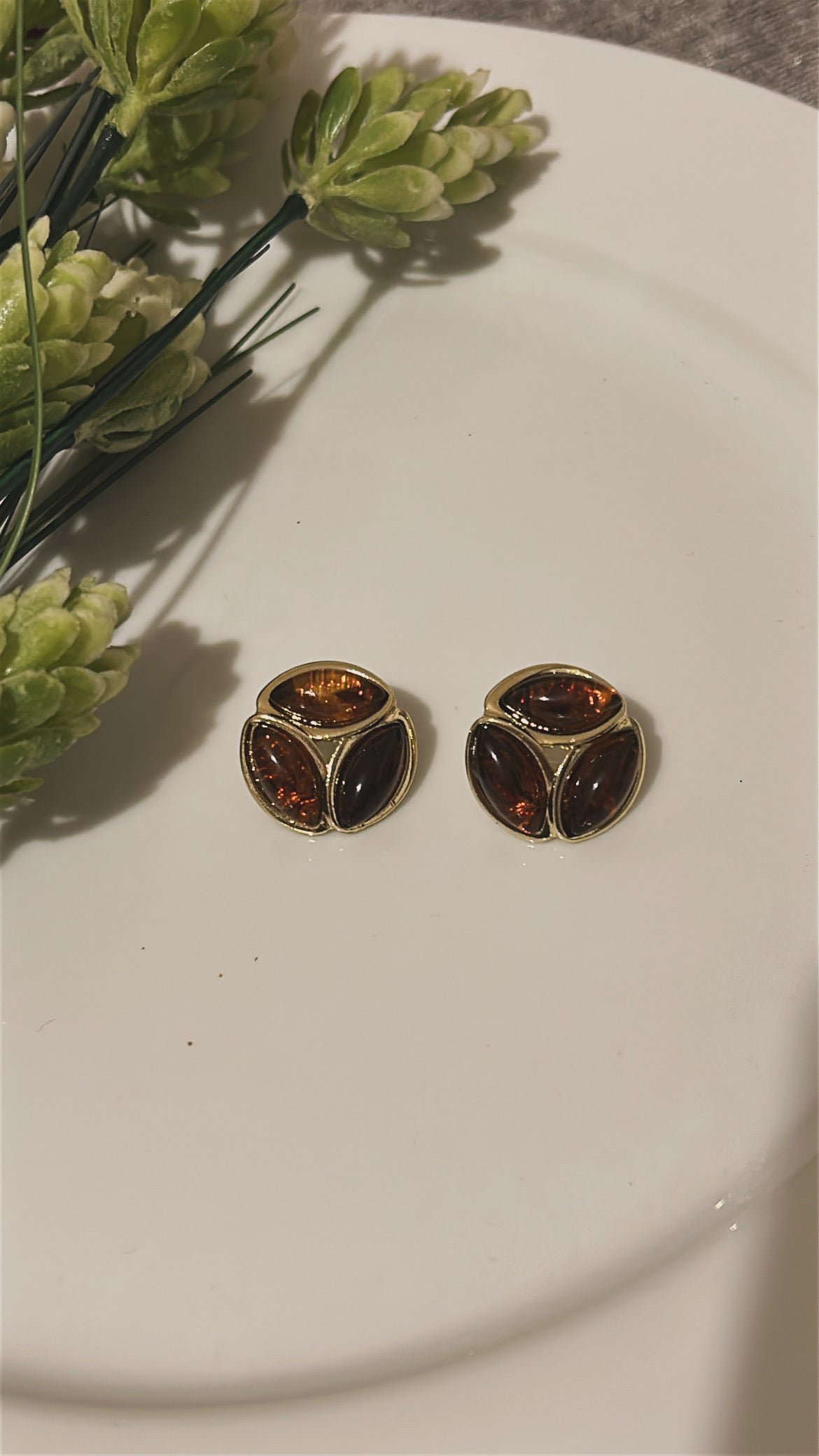 Σκουλαρίκι vintage brown