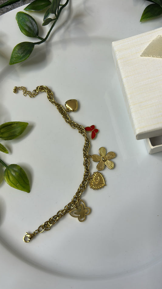 Βραχιόλι με charms