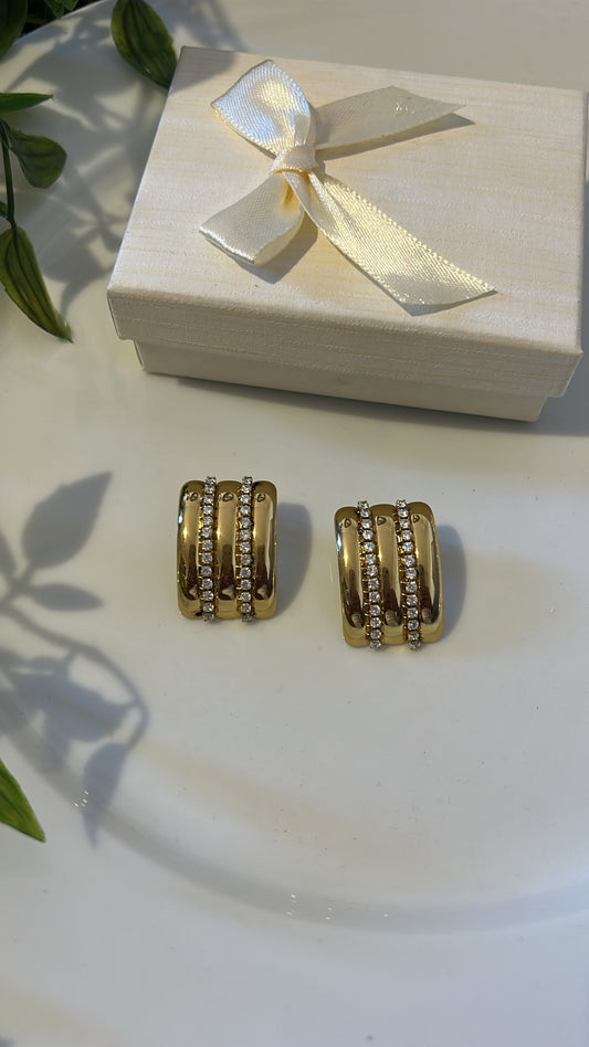 Σκουλαρίκι καρφωτό strass